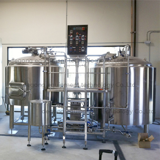Máquina de fabricación de cerveza personalizable de microcervecería de acero inoxidable 5BBL en venta