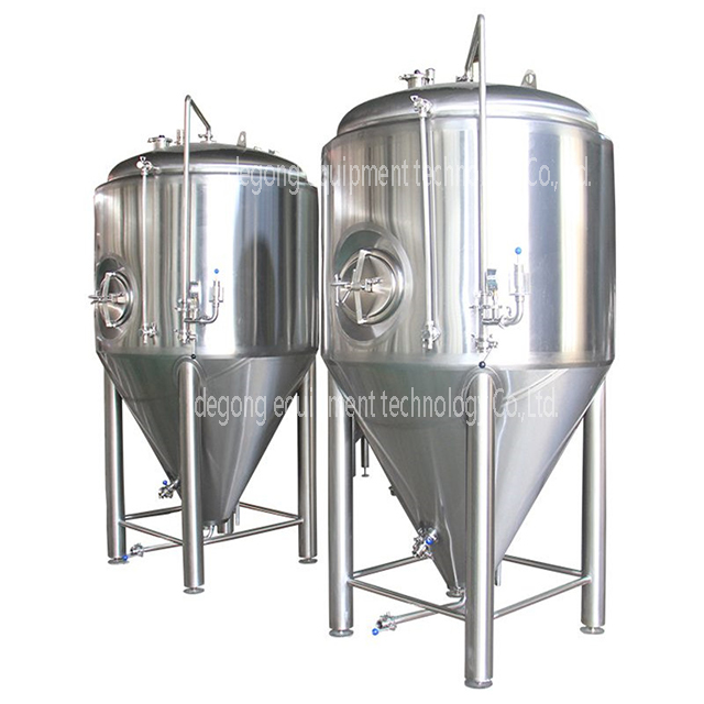 1000L Acero Inoxidable Equipo de elaboración de cerveza de alta calidad Fermentador Brewmaster para la venta