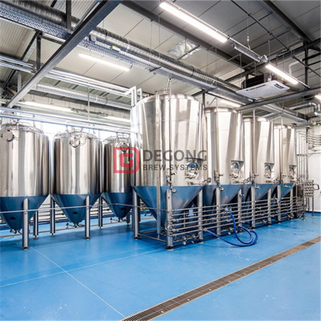 Equipo de cervecería personalizado 500L / 1000L / 2000L / 4000L disponible en el fabricante DGET