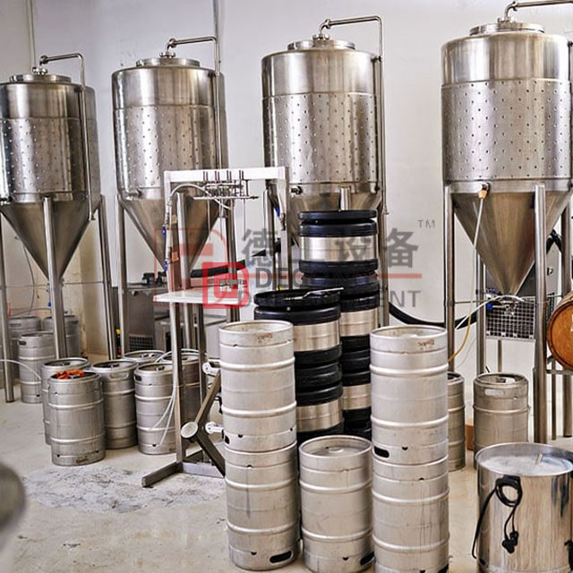 300L Craft Beer Brewing Equipment Maquinaria de fabricación de cerveza para microcervecería Venta caliente