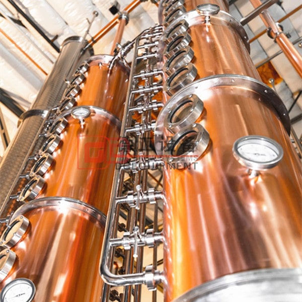 Equipo de destilación llave en mano de cobre rojo 1000L para vodka, ginebra, whisky, brandy, ron