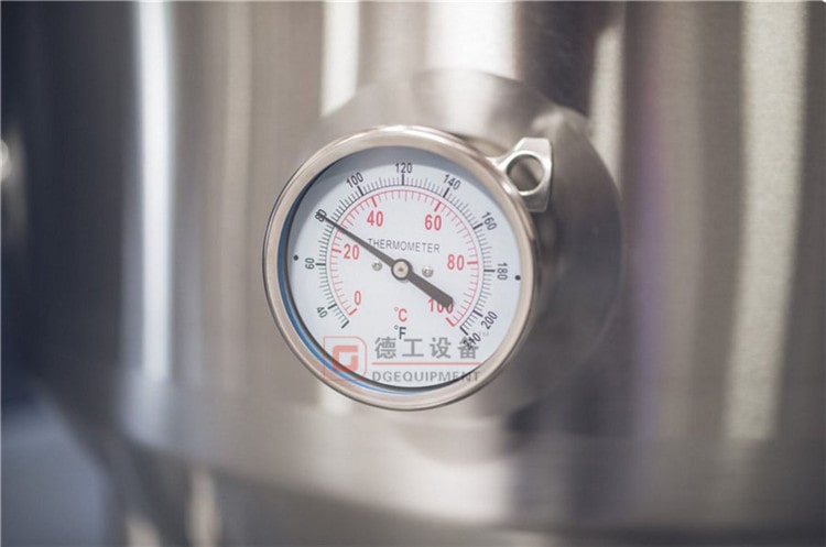 term&oacute;metro-tanque brite-min